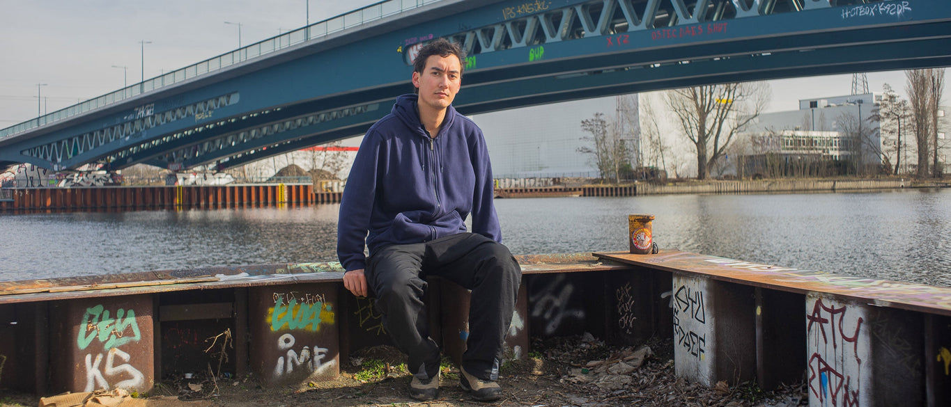 INTERVIEW MIT SIMON
SHIM-SUTCLIFFE